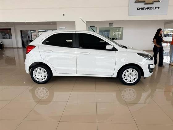 FORD KA 1.0 TI-VCT FLEX SE SEDAN MANUAL